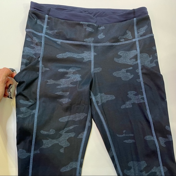 Lululemon Speed Tight II Heathered Texture Lotus Camo Oil Slick Blue/Inkwell S 6 - Picture 8 of 17